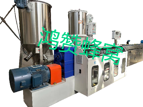 苏州鸿赞PP蜂窝生产线